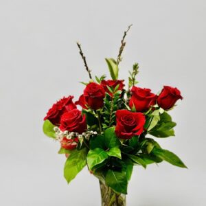 Classic Romance: Dozen Red Roses